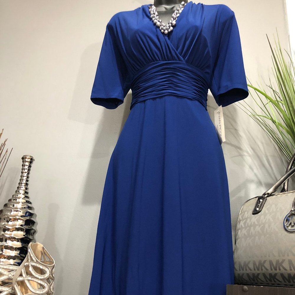 CASUAL RUCHED DRESS - Picture 10 of 11